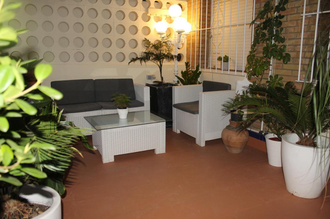 Apartamento Jardin Cerca Del Centro Siviglia Esterno foto